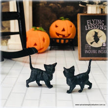 Dollhouse Miniature black cats plastic Halloween