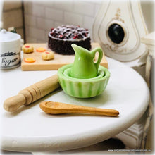 Baking Set: Bowls, Jug, Rolling Pin and Wooden Spoon - Green