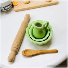 Baking Set: Bowls, Jug, Rolling Pin and Wooden Spoon - Green