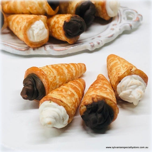 Dollhouse miniature cream horns french bakery pastry shop