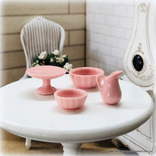 Cake Plate, Jug and Baking Bowls - Set of 4 - Pink