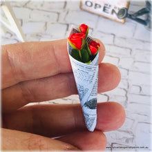 Red Roses - 3 stems wrapped in newspaper - 3 cm length - Miniature