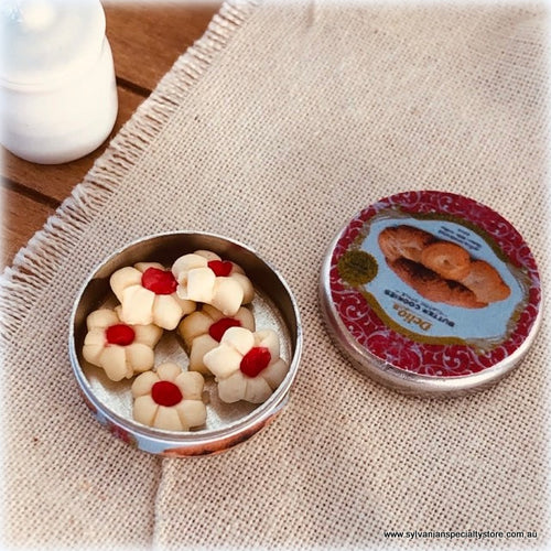 Dollhouse miniature biscuit tin with shortbreads