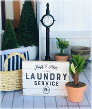 Laundry Sign - Miniature