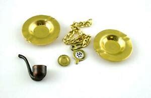 Miniature dollshouse smoker set