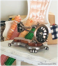 Sewing Machine - Miniature