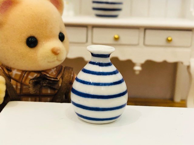 White vase with Blue Stripes (Style 21) - Miniature