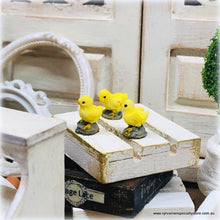 Dollhouse miniature chick hen figurines