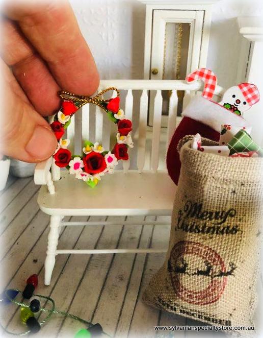 Floral Wreath - Miniature