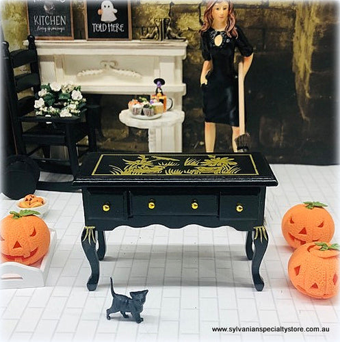 Dollhouse halloween haunted house stylish glamour miniature