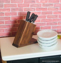 Dollshouse knife block kitchen masterchef miniature