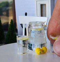 Lemonade in the afternoon - Miniature