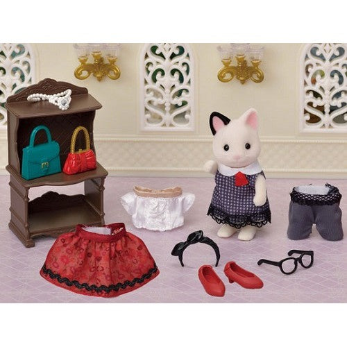 Tuxedo cat sylvanian family online