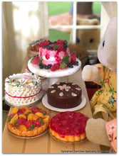 Sylvanian FAmilies bake stall market day cake stand