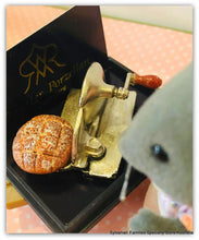 Bread Slicer and bread - Miniature