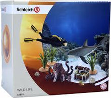 Schleich Treasure Hunt Diver Set  - Brand New - Retired