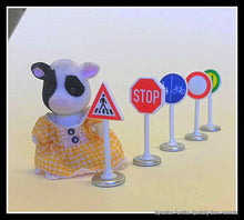 Siku traffic signs stop sign Cow Sylvanian Families