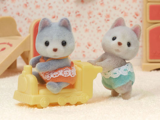 Sylvanian Families Husky Twins - New Release 2022