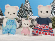 Sylvanian FAmilies Polar Bear snowfluff family