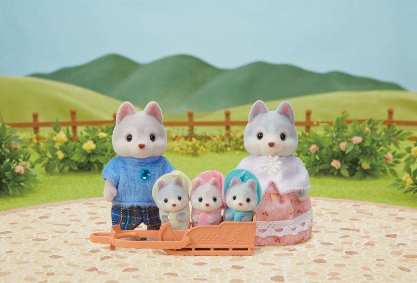 Sylvanian Families Husky Family parents and triplets