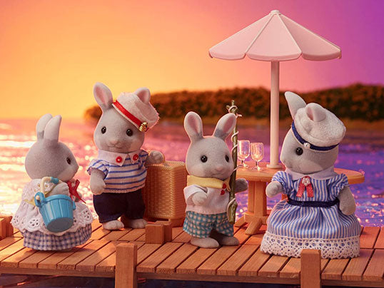 Sylvanian Families Seabreeze rabbits limited edition