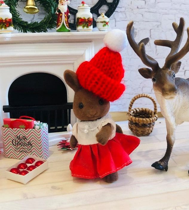 Sylvanian Families christmas hat knitted