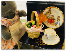 Sylvanian Families Mouse beside REutter porcelain Peter Rabbit set