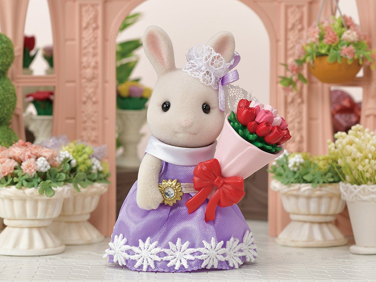 Sylvanian Families Flower Gifts Set with Milk Rabbit