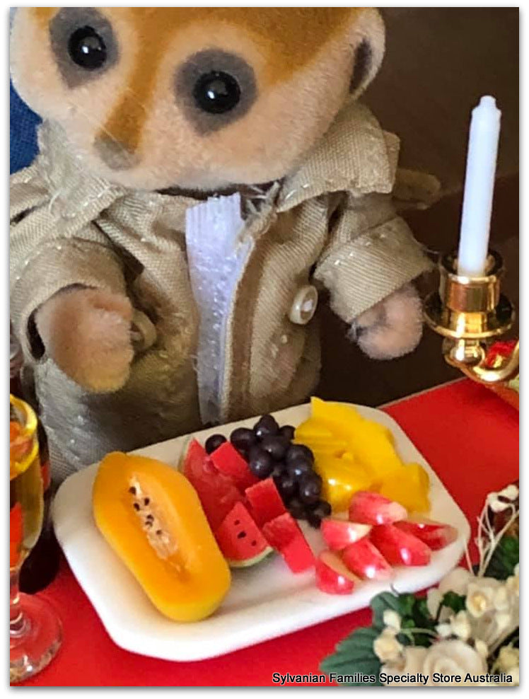 Sylvanian Families Meerkat fruit platter watermelon apple etc