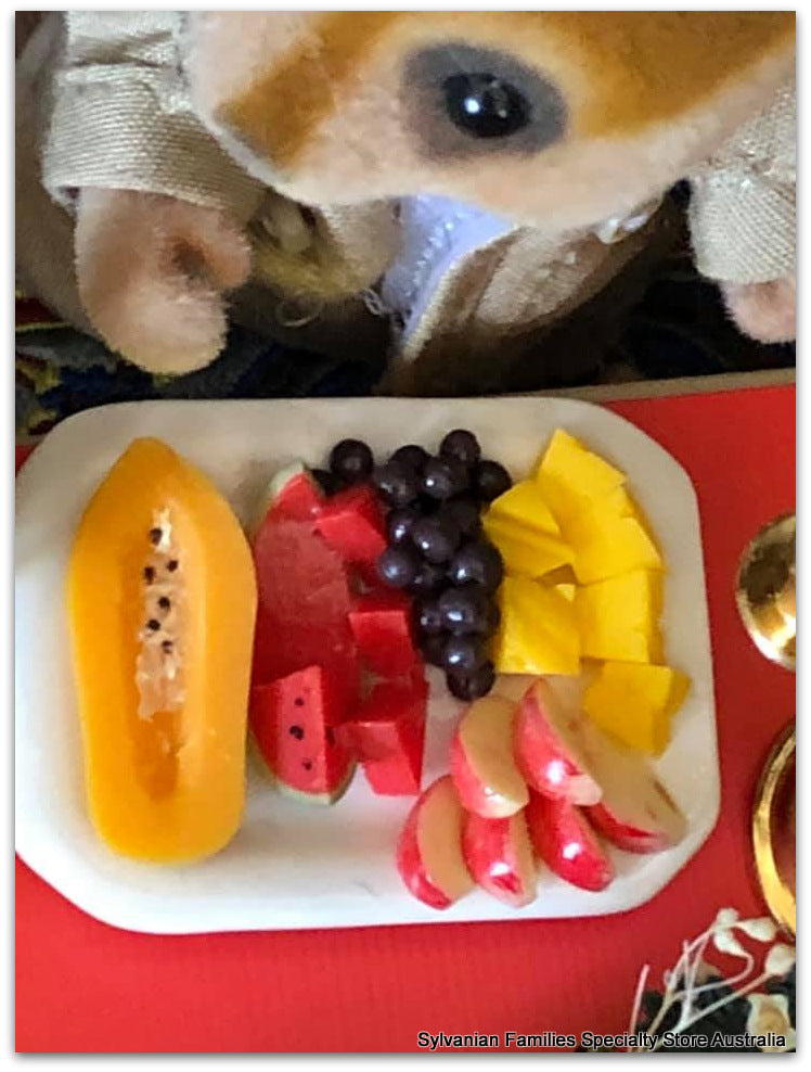 Sylvanian Families dinner table fruit plate