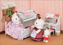 Sylvanian Families pretty girls bedroom set
