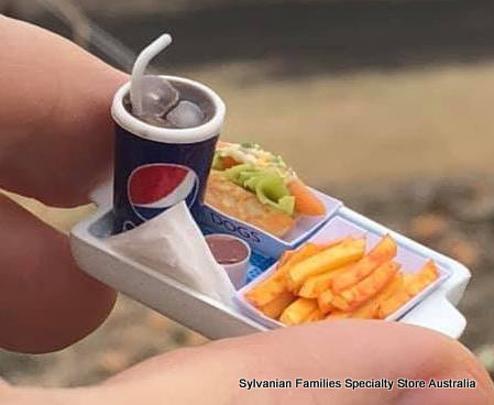 Dollshouse  miniature pepsi hotdog and fries