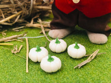 Mini white Pumpkins - Set of 4 - Miniature