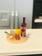 Wine and cheese platter - Miniature