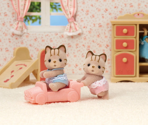 Sylvanian Families Striped Cat Twins with toy car